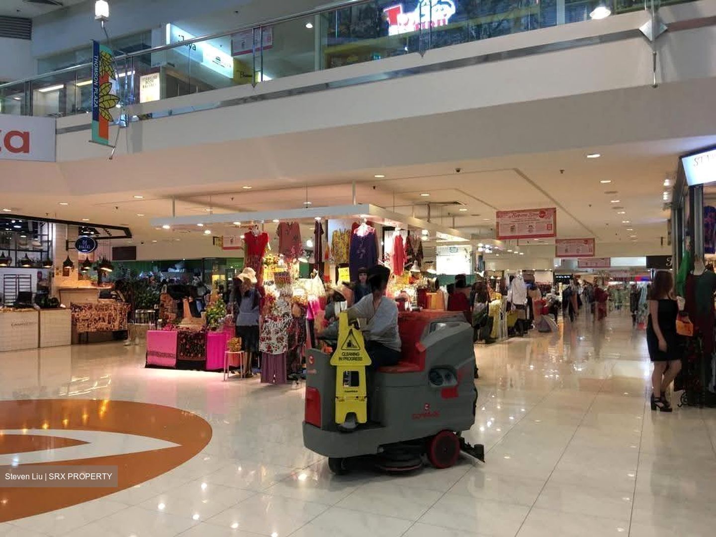 Thomson Plaza (D20), Retail #637205201